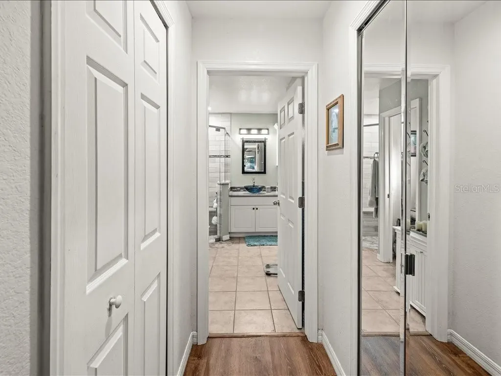 1209 NW 25th Place Cape Coral FL 33993