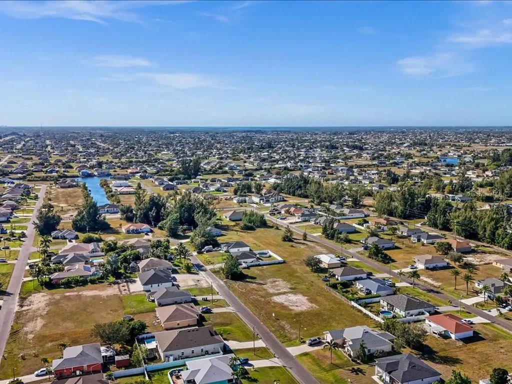 1209 NW 25th Place Cape Coral FL 33993
