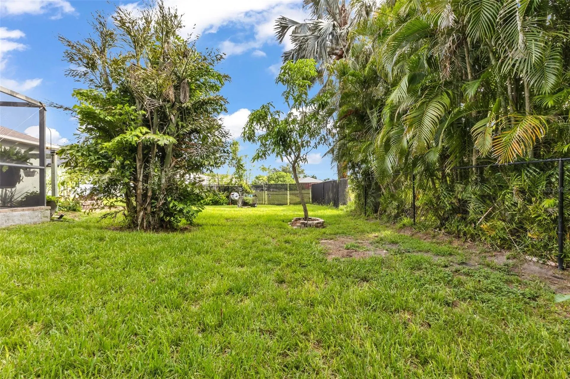 1209 NW 25th Place Cape Coral FL 33993