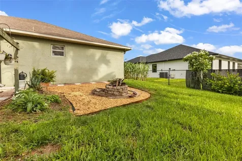 1209 NW 25th Place Cape Coral FL 33993