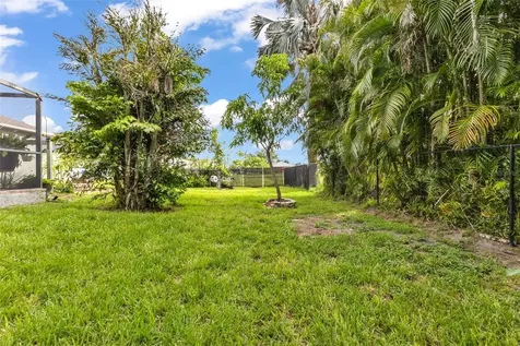 1209 NW 25th Place Cape Coral FL 33993