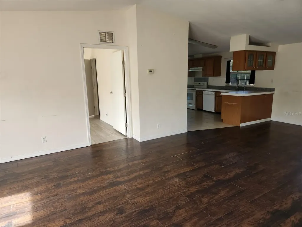 5165 Topeka Avenue St Cloud FL 34773