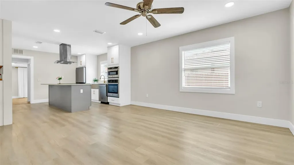 2906 W Nassau Street Tampa FL 33607
