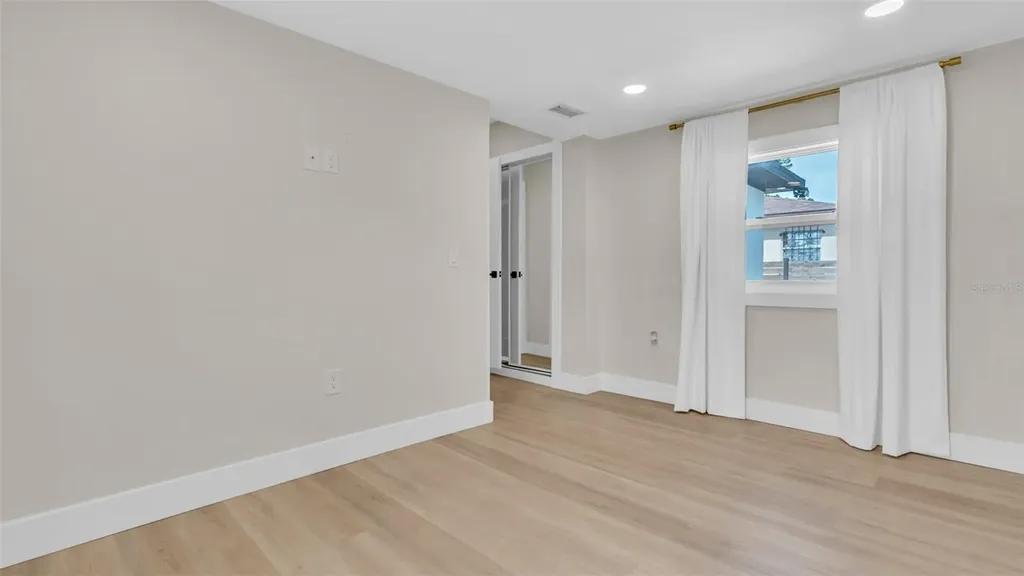 2906 W Nassau Street Tampa FL 33607