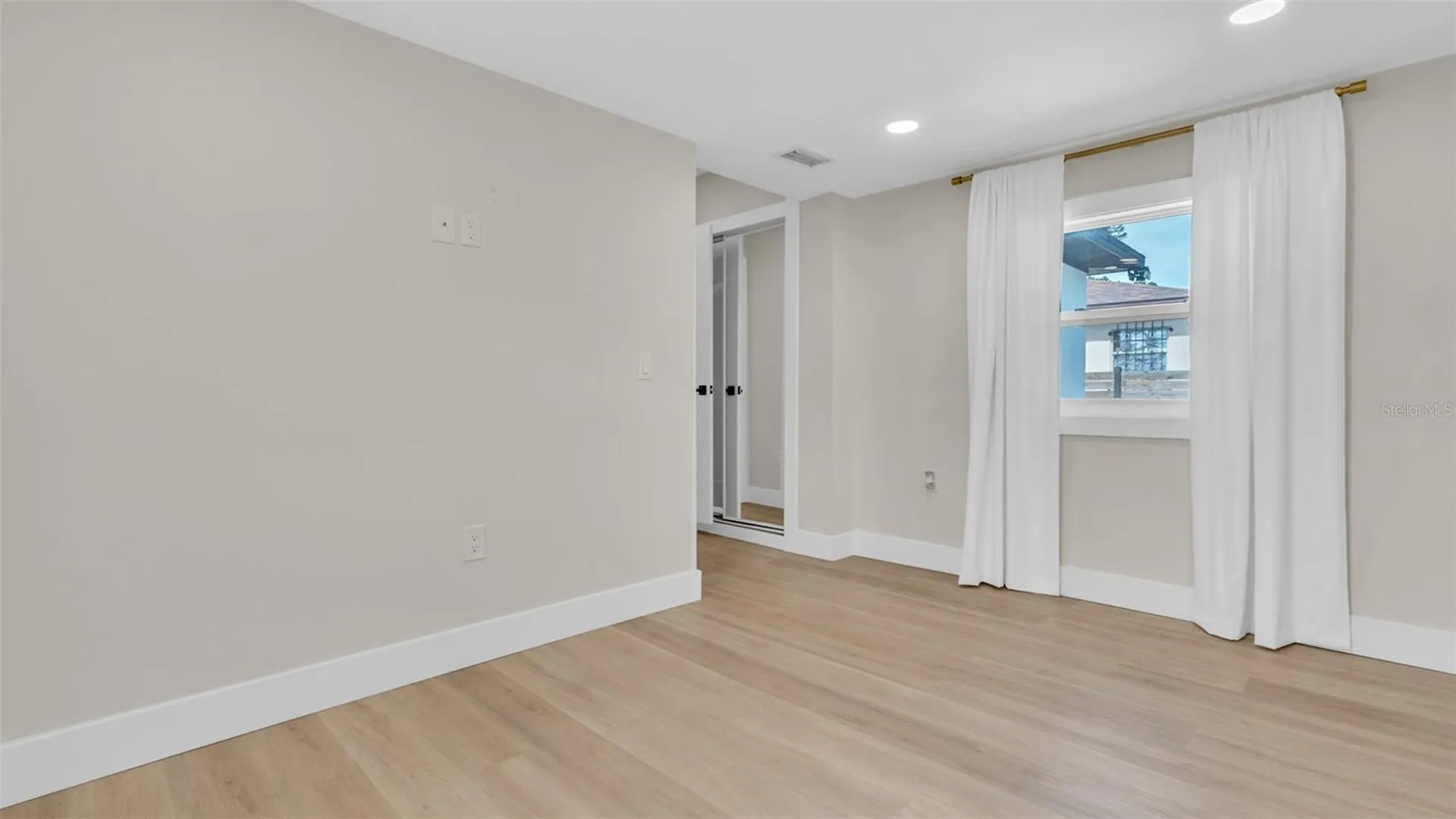2906 W Nassau Street Tampa FL 33607