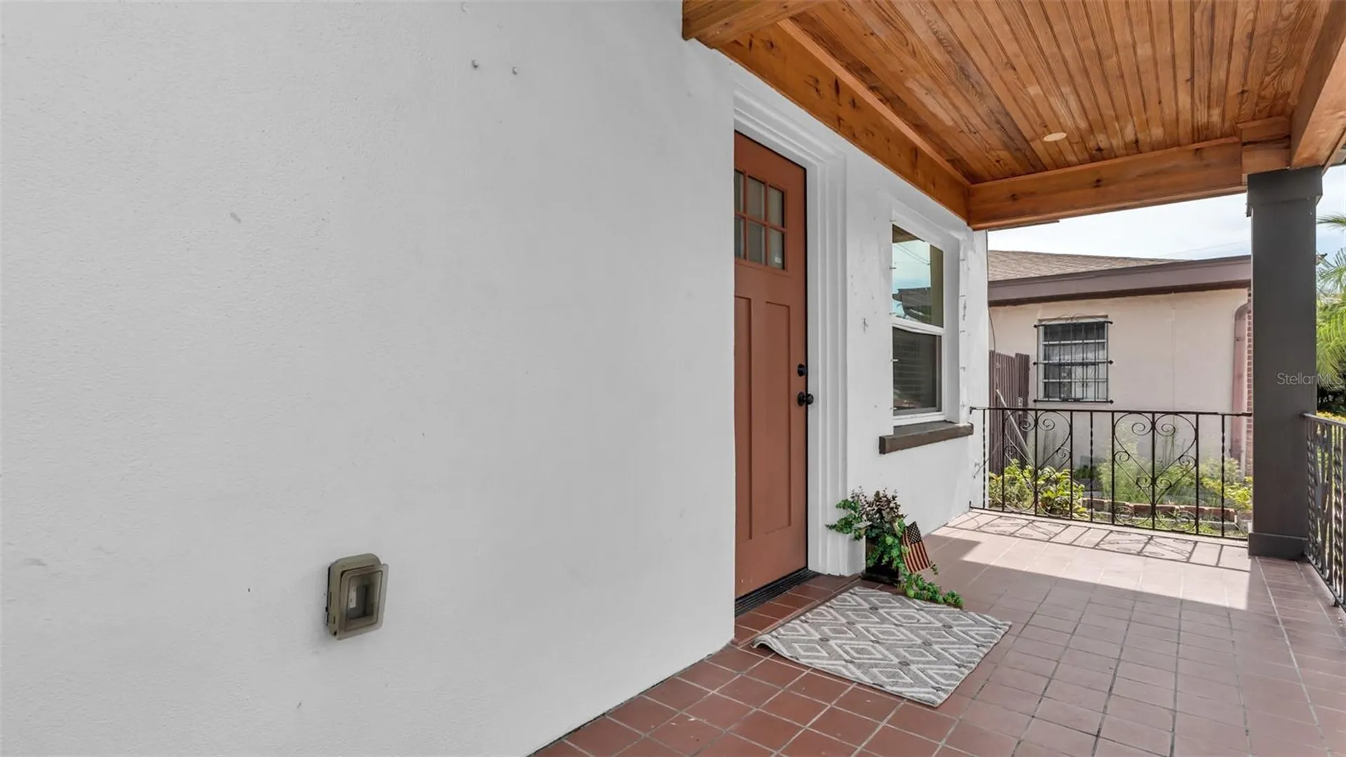 2906 W Nassau Street Tampa FL 33607