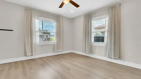 2906 W Nassau Street Tampa FL 33607