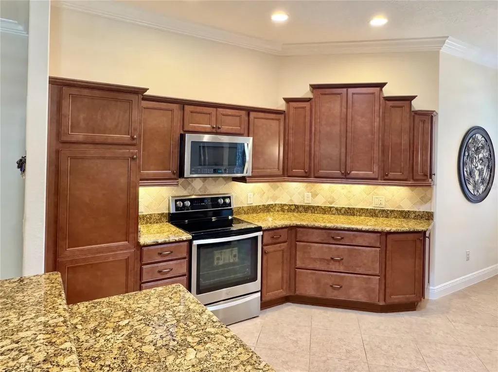 632 Coronaca Court The Villages FL 32163
