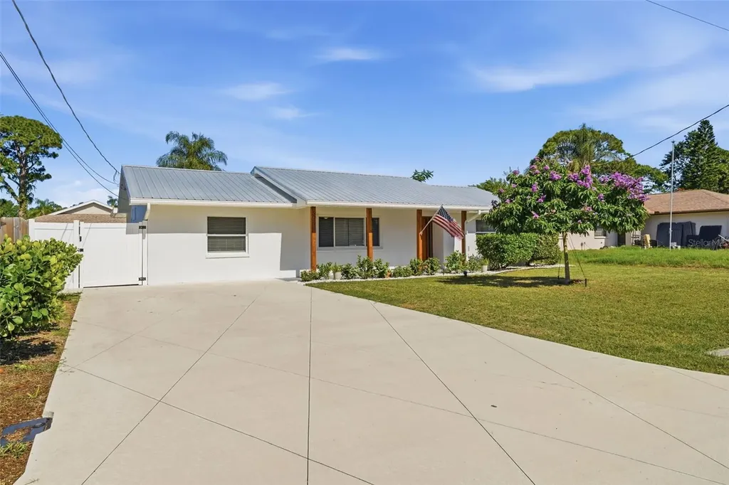 2600 Cambridge Drive Sarasota FL 34232