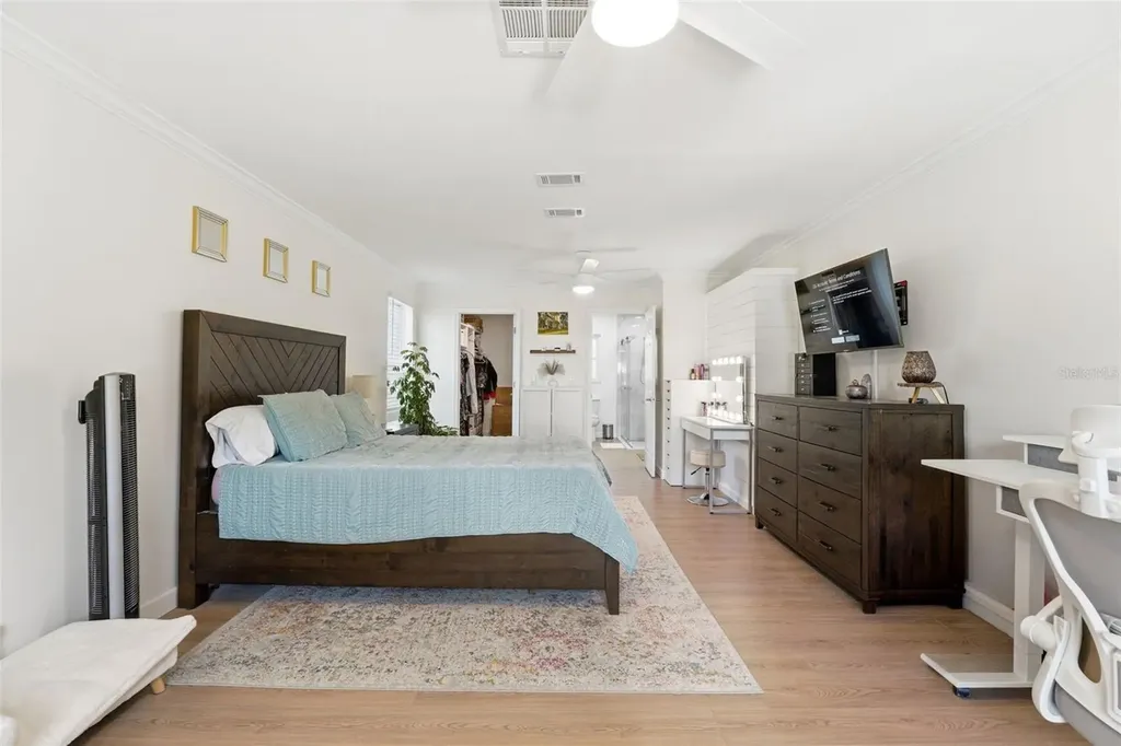 2600 Cambridge Drive Sarasota FL 34232
