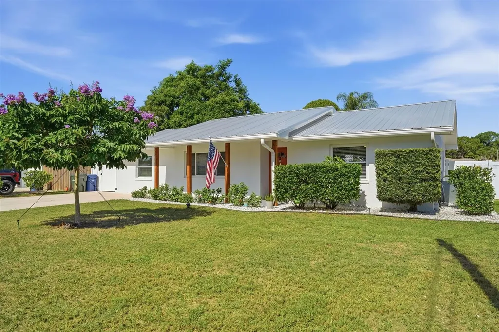 2600 Cambridge Drive Sarasota FL 34232