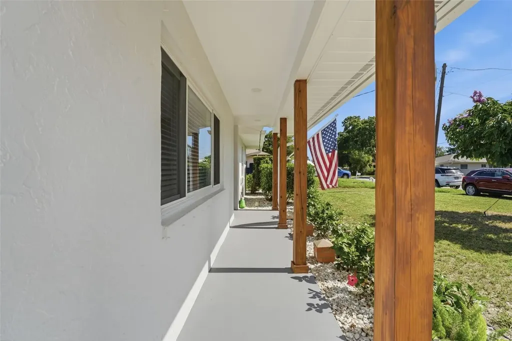2600 Cambridge Drive Sarasota FL 34232