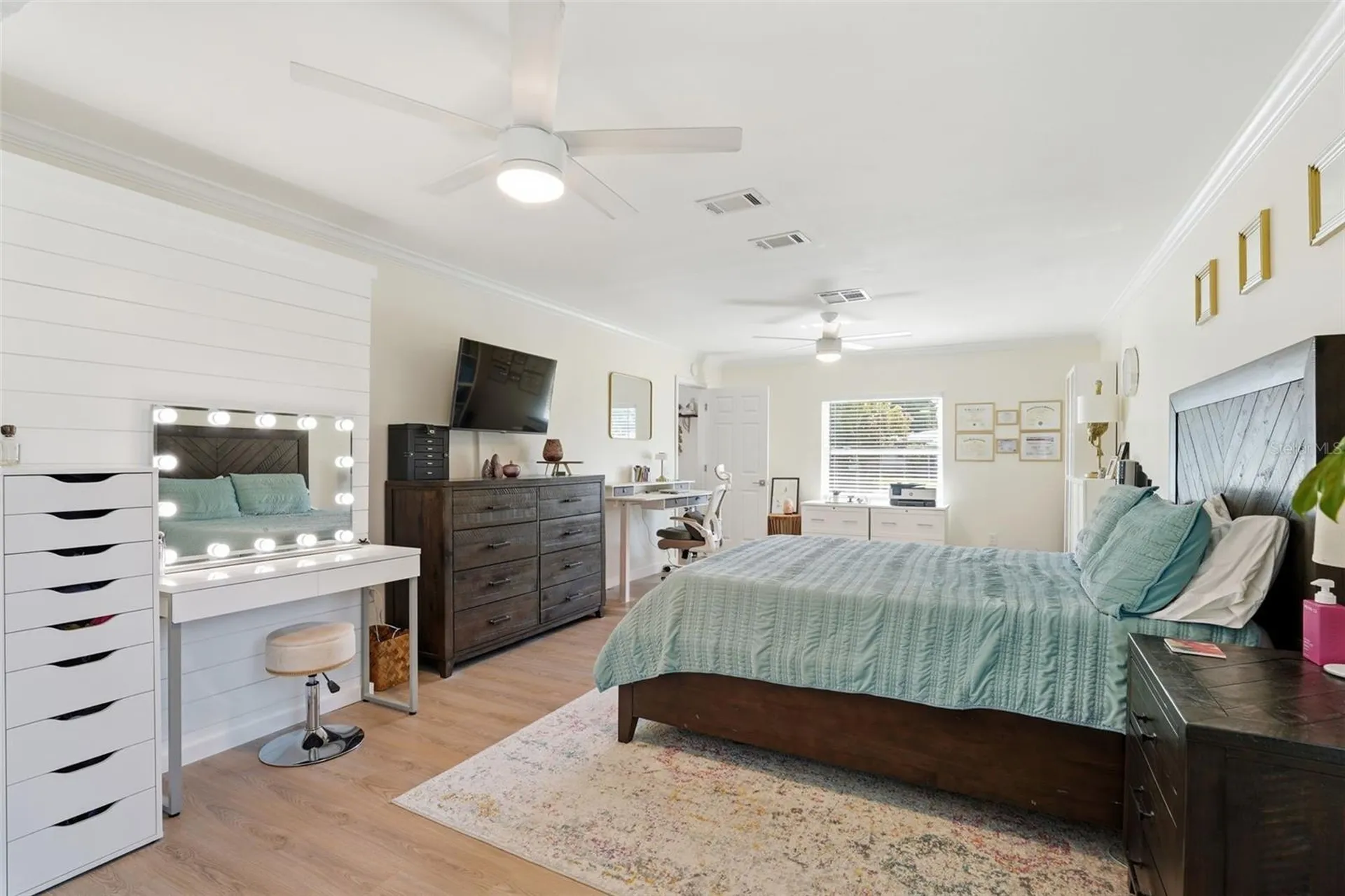 2600 Cambridge Drive Sarasota FL 34232