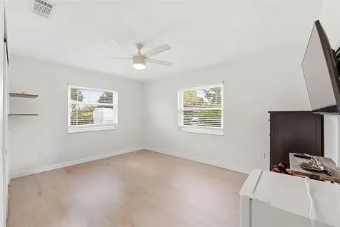 2600 Cambridge Drive Sarasota FL 34232