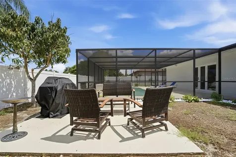 2600 Cambridge Drive Sarasota FL 34232