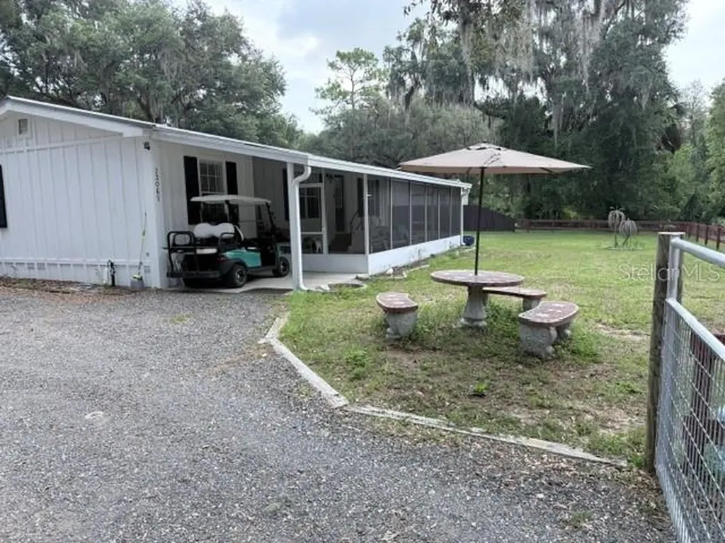 23065 SW 119th Place Dunnellon FL 34431