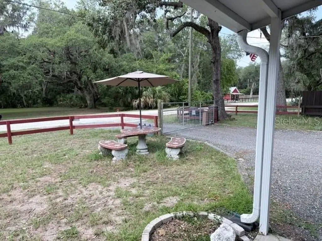 23065 SW 119th Place Dunnellon FL 34431