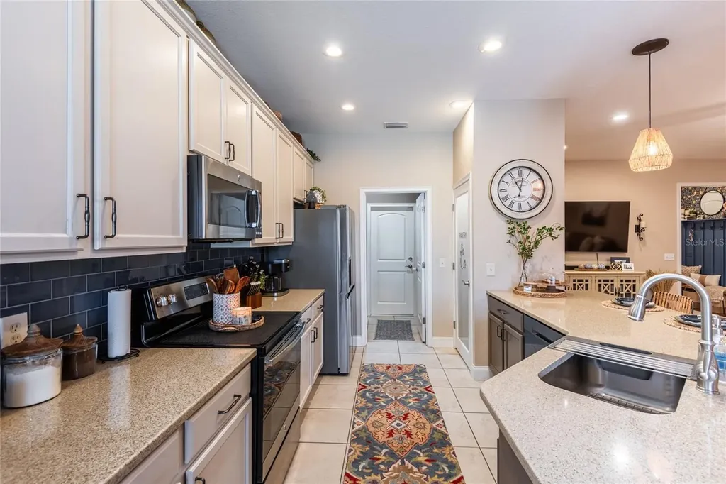 4490 Fairway Oaks Drive Mulberry FL 33860
