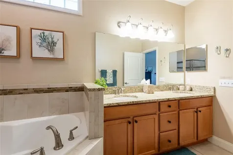 4490 Fairway Oaks Drive Mulberry FL 33860