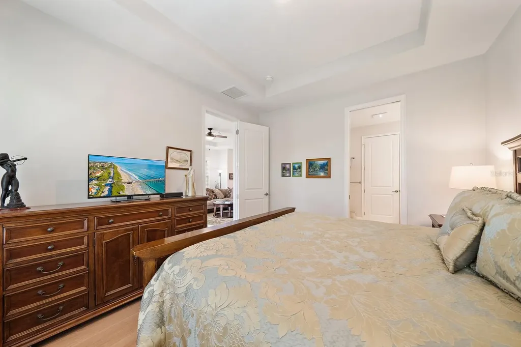 6066 Mesa Glen Bradenton FL 34203