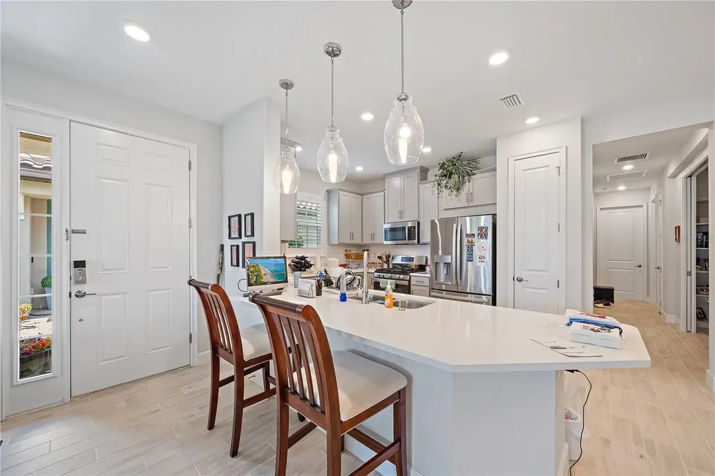 6066 Mesa Glen Bradenton FL 34203