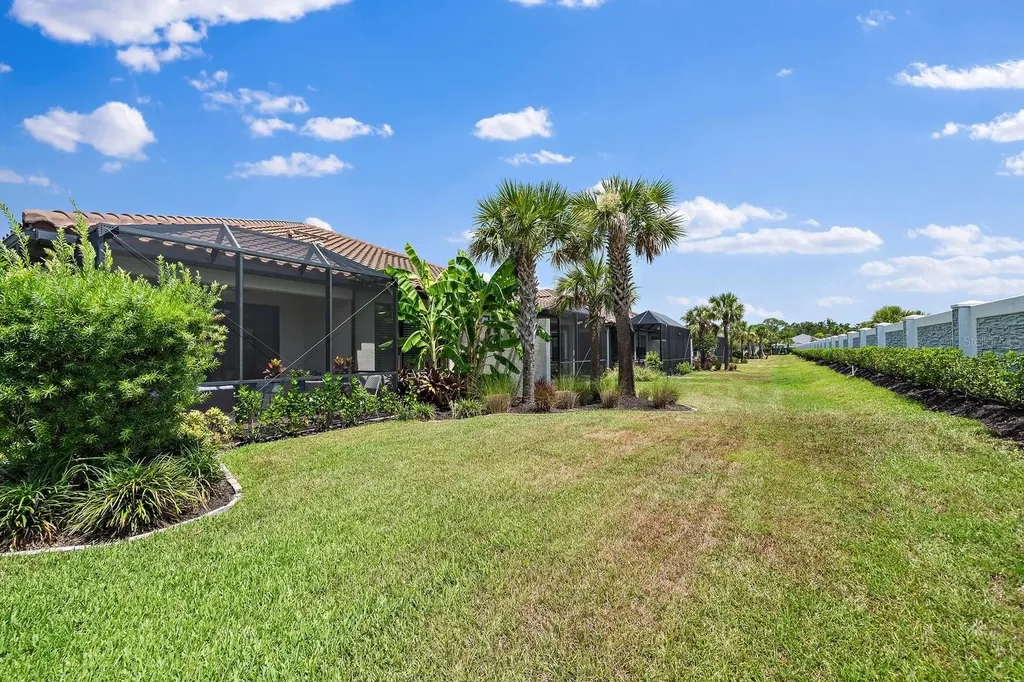 6066 Mesa Glen Bradenton FL 34203