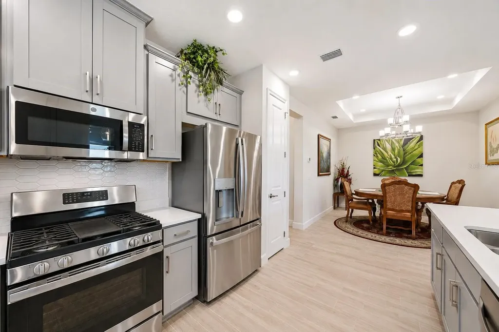 6066 Mesa Glen Bradenton FL 34203