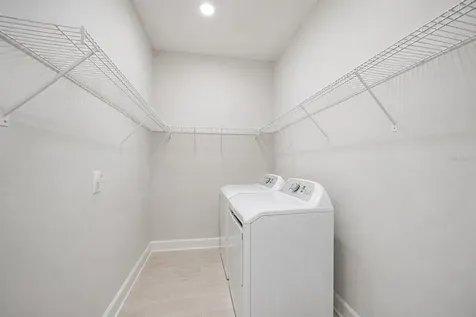 6066 Mesa Glen Bradenton FL 34203