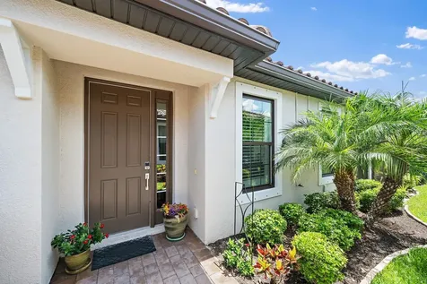 6066 Mesa Glen Bradenton FL 34203