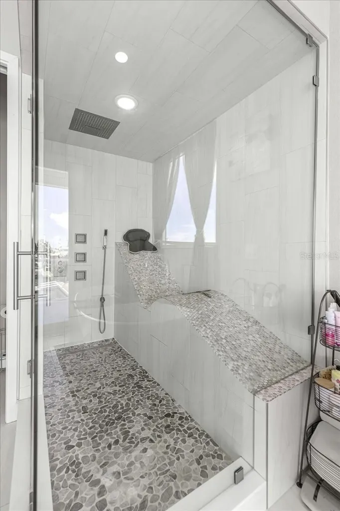 6812 Driftwood Drive Hudson FL 34667