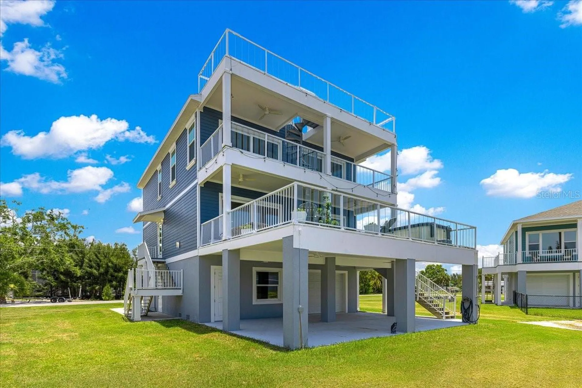 6812 Driftwood Drive Hudson FL 34667
