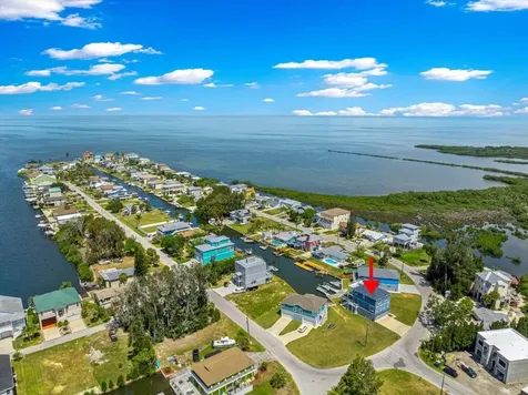 6812 Driftwood Drive Hudson FL 34667