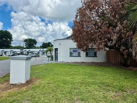 1702 1/2 Us Highway 92 W Auburndale FL 33823