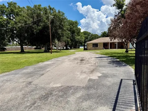 1702 1/2 Us Highway 92 W Auburndale FL 33823