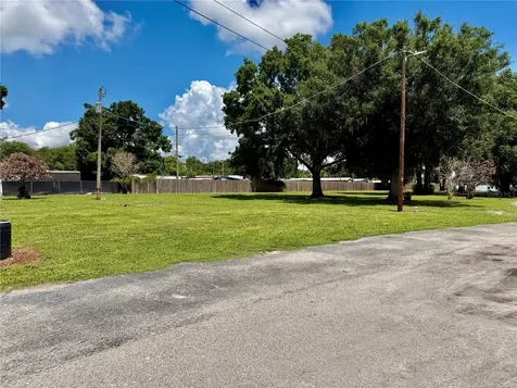 1702 1/2 Us Highway 92 W Auburndale FL 33823