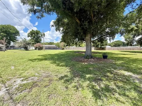 1702 1/2 Us Highway 92 W Auburndale FL 33823