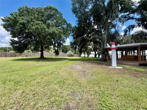 1702 1/2 Us Highway 92 W Auburndale FL 33823