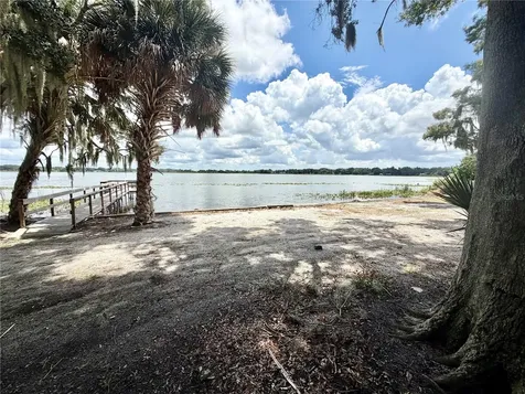 1702 1/2 Us Highway 92 W Auburndale FL 33823