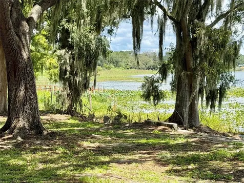 1702 1/2 Us Highway 92 W Auburndale FL 33823
