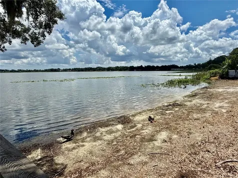 1702 1/2 Us Highway 92 W Auburndale FL 33823
