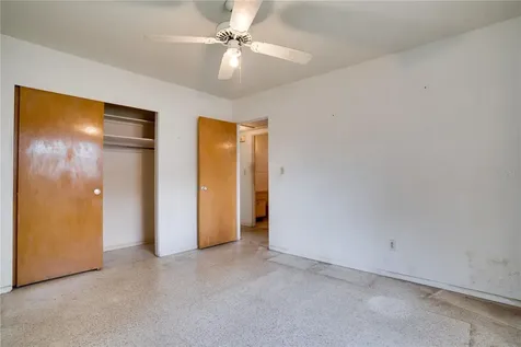 5619 19th Avenue N St Petersburg FL 33710