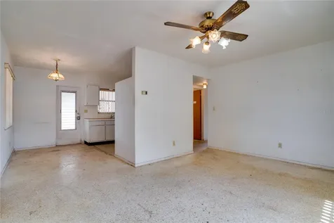 5619 19th Avenue N St Petersburg FL 33710