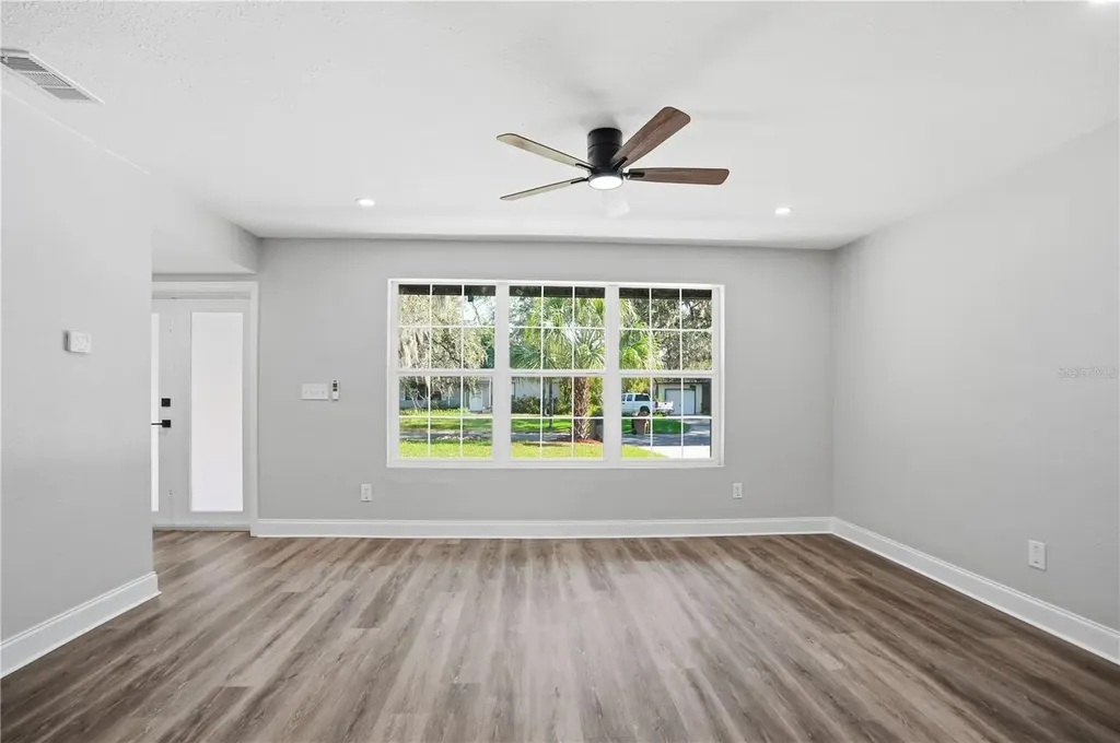 707 Aberdeen Circle Tampa FL 33617