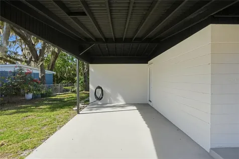 707 Aberdeen Circle Tampa FL 33617