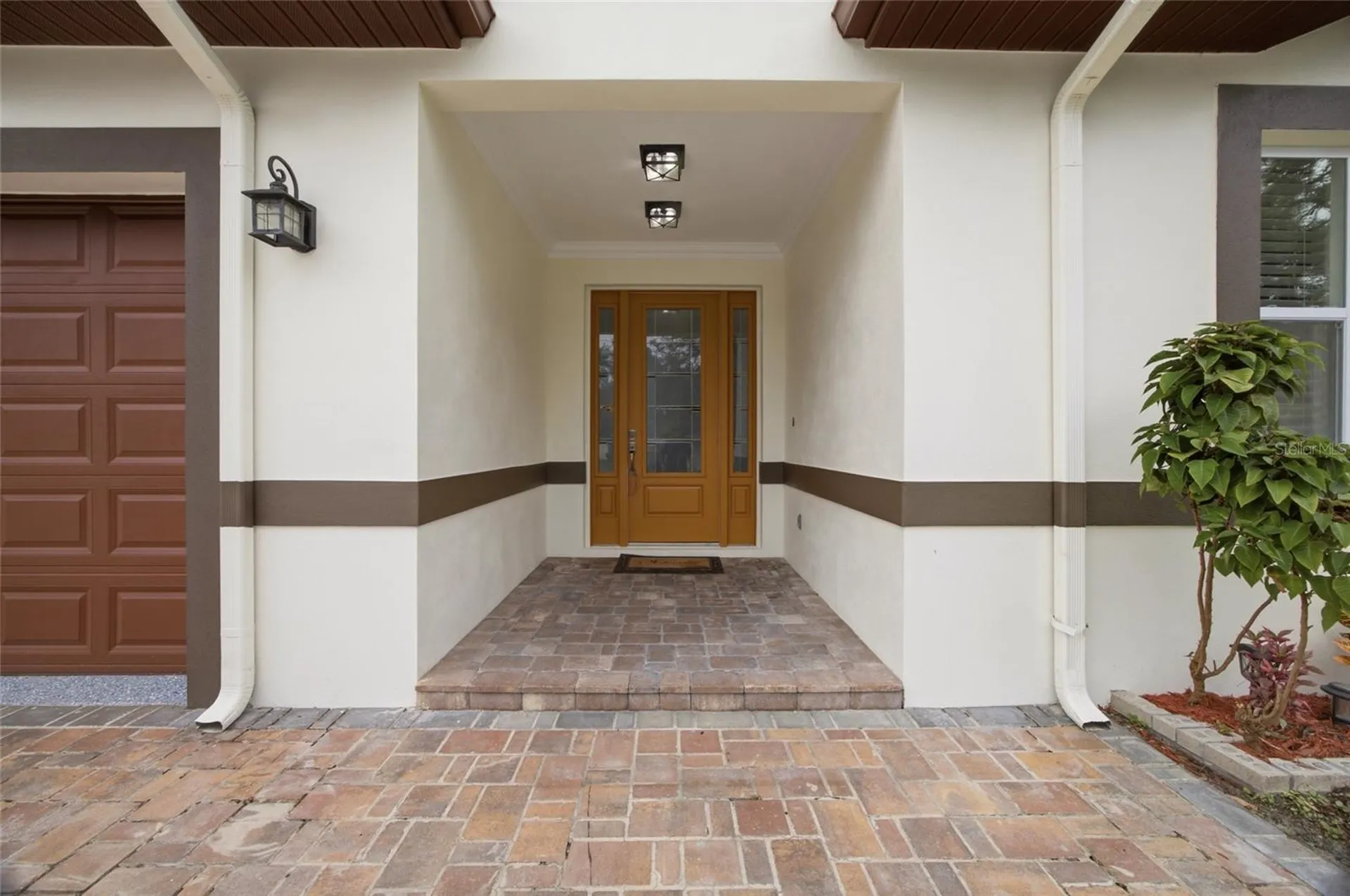 1707 E Emma Street Tampa FL 33610