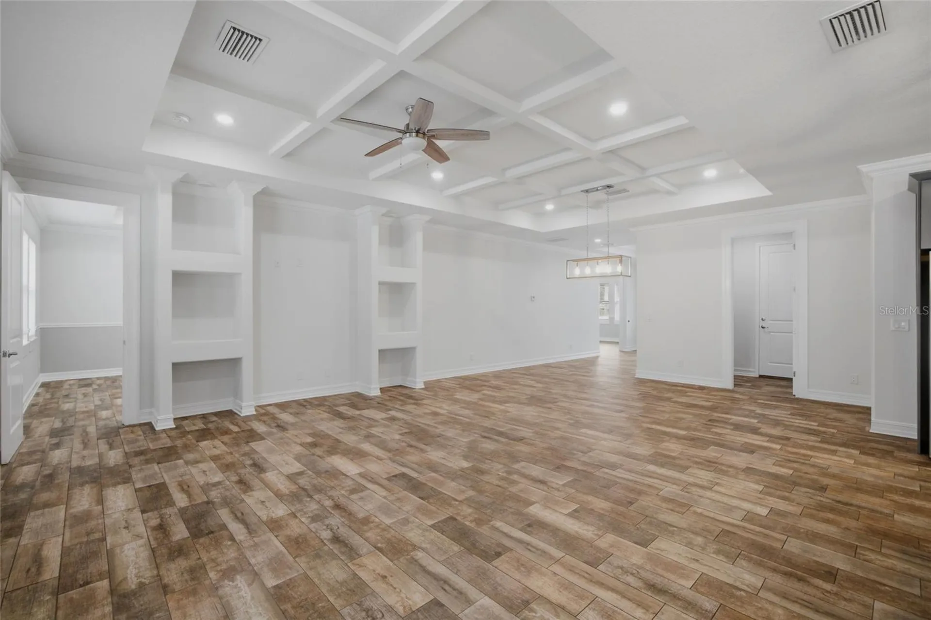 1707 E Emma Street Tampa FL 33610