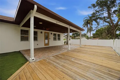 1707 E Emma Street Tampa FL 33610