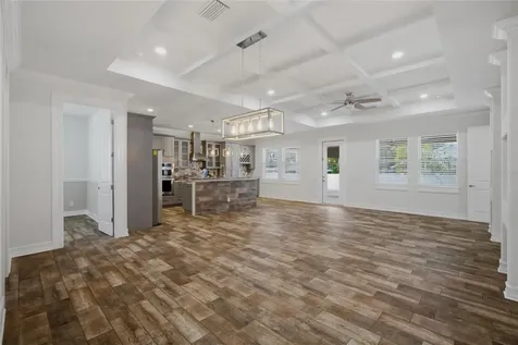 1707 E Emma Street Tampa FL 33610