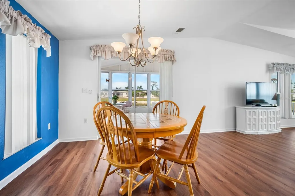 9177 Pinehaven Way Englewood FL 34224