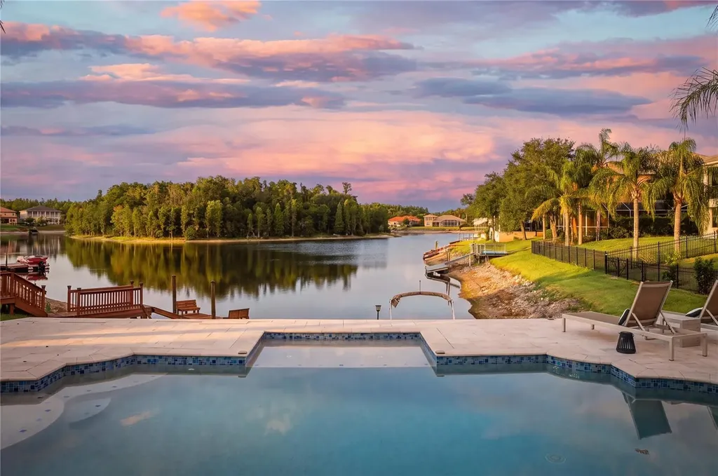 10711 Cory Lake Drive Tampa FL 33647